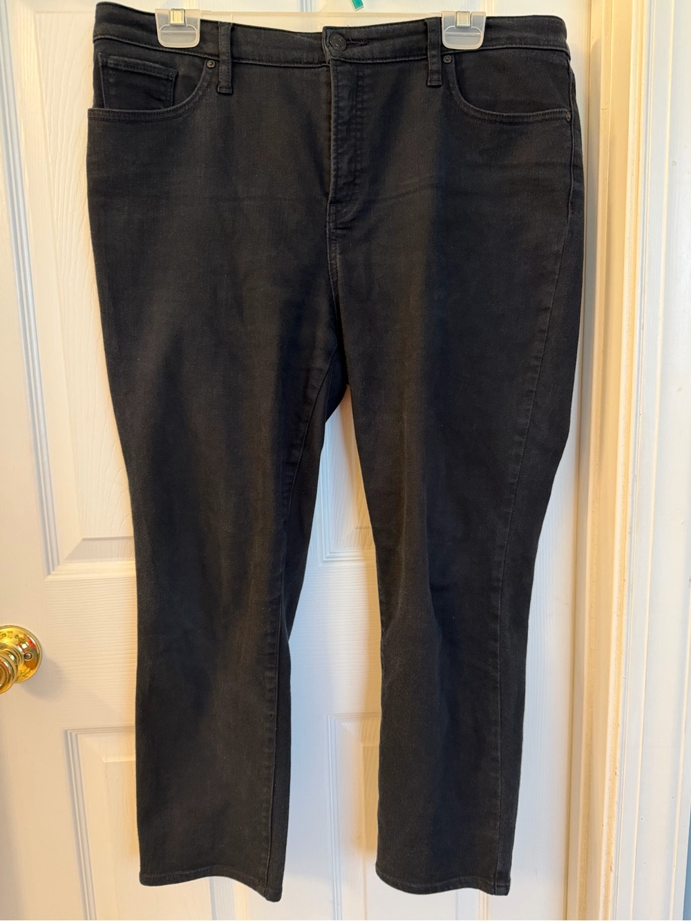 Chico’s So Slimming Girlfriend Slim Leg Ankle Stretch Black Jeans Sz 2.5P (14P)